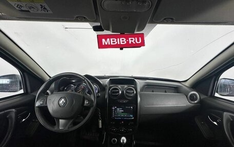 Renault Duster I рестайлинг, 2017 год, 1 340 000 рублей, 10 фотография