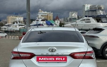 Toyota Camry, 2020 год, 3 500 000 рублей, 9 фотография