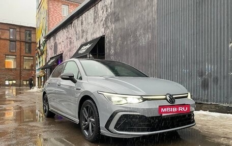 Volkswagen Golf VIII, 2022 год, 2 550 000 рублей, 5 фотография