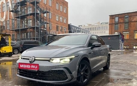 Volkswagen Golf VIII, 2022 год, 2 550 000 рублей, 9 фотография