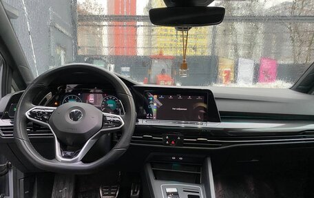 Volkswagen Golf VIII, 2022 год, 2 550 000 рублей, 24 фотография