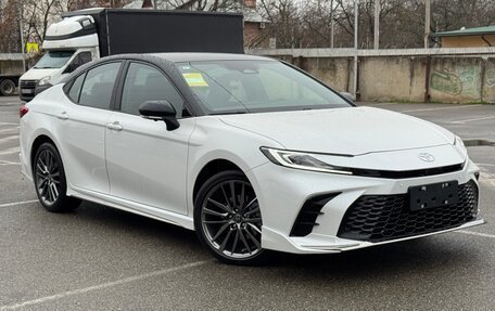 Toyota Camry, 2025 год, 4 400 000 рублей, 3 фотография
