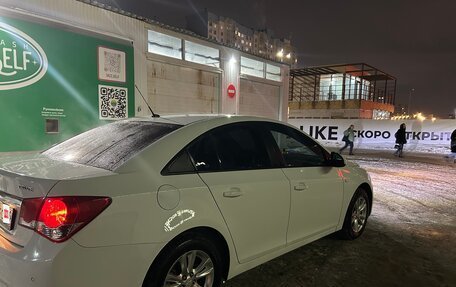 Chevrolet Cruze II, 2013 год, 620 000 рублей, 7 фотография