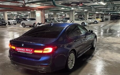 BMW 5 серия, 2019 год, 3 800 000 рублей, 3 фотография