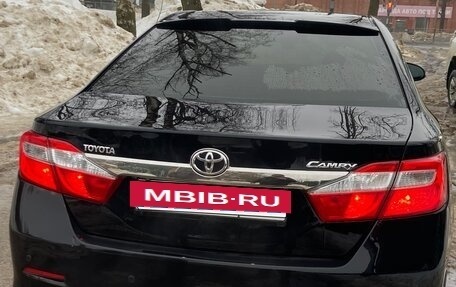 Toyota Camry, 2014 год, 1 900 000 рублей, 2 фотография