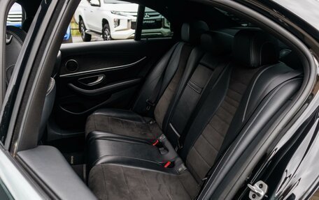 Mercedes-Benz E-Класс, 2019 год, 2 750 000 рублей, 9 фотография