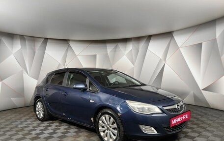 Opel Astra J, 2011 год, 547 000 рублей, 3 фотография