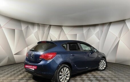 Opel Astra J, 2011 год, 547 000 рублей, 2 фотография