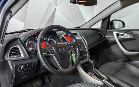 Opel Astra J, 2011 год, 547 000 рублей, 18 фотография