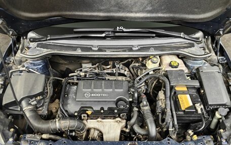 Opel Astra J, 2011 год, 547 000 рублей, 11 фотография