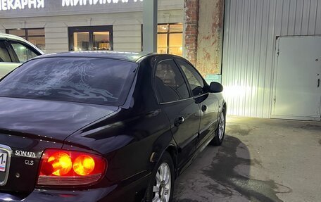 Hyundai Sonata IV рестайлинг, 2005 год, 610 000 рублей, 5 фотография