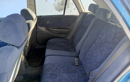 Mazda 323, 1999 год, 200 000 рублей, 8 фотография