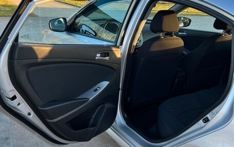 Hyundai Solaris II рестайлинг, 2014 год, 1 200 000 рублей, 8 фотография