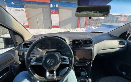 Volkswagen Polo VI (EU Market), 2017 год, 749 000 рублей, 8 фотография