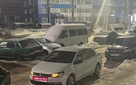 Volkswagen Polo VI (EU Market), 2017 год, 749 000 рублей, 2 фотография