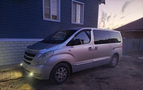 Hyundai Grand Starex Grand Starex I рестайлинг 2, 2009 год, 900 000 рублей, 10 фотография