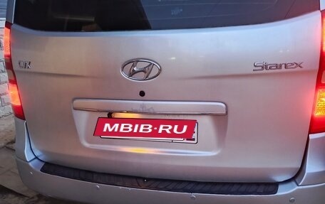 Hyundai Grand Starex Grand Starex I рестайлинг 2, 2009 год, 900 000 рублей, 13 фотография