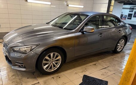 Infiniti Q50 I рестайлинг, 2014 год, 1 600 000 рублей, 5 фотография