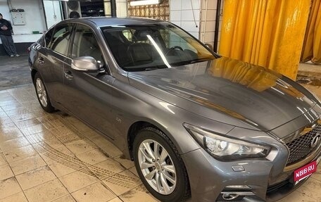 Infiniti Q50 I рестайлинг, 2014 год, 1 600 000 рублей, 3 фотография