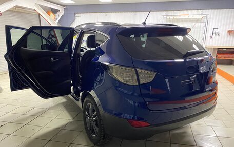 Hyundai ix35 I рестайлинг, 2012 год, 2 000 000 рублей, 10 фотография