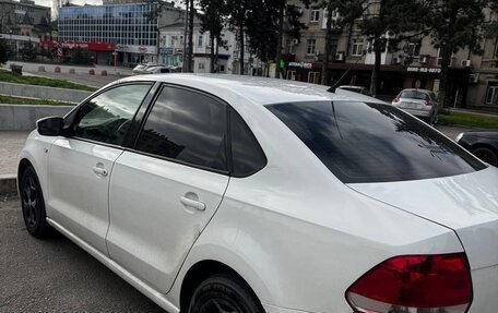 Volkswagen Polo VI (EU Market), 2012 год, 830 000 рублей, 2 фотография