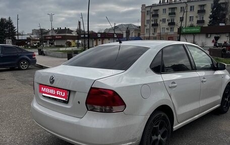 Volkswagen Polo VI (EU Market), 2012 год, 830 000 рублей, 3 фотография