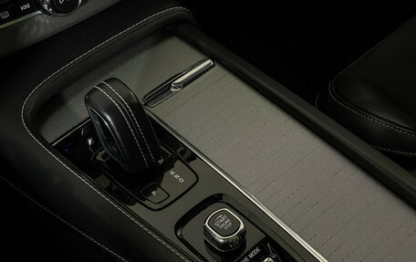 Volvo XC90 II рестайлинг, 2019 год, 6 250 000 рублей, 17 фотография