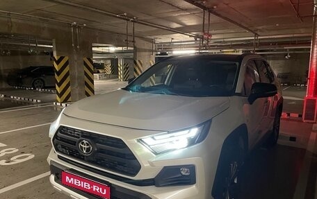 Toyota RAV4, 2024 год, 4 100 000 рублей, 1 фотография