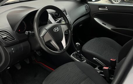 Hyundai Solaris II рестайлинг, 2016 год, 729 000 рублей, 10 фотография