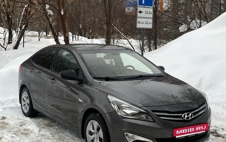 Hyundai Solaris II рестайлинг, 2016 год, 729 000 рублей, 2 фотография