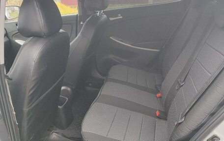 Hyundai Solaris II рестайлинг, 2013 год, 657 000 рублей, 6 фотография