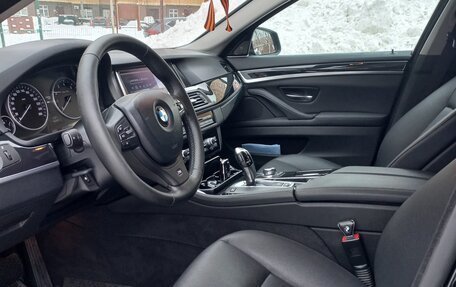 BMW 5 серия, 2011 год, 3 100 000 рублей, 10 фотография