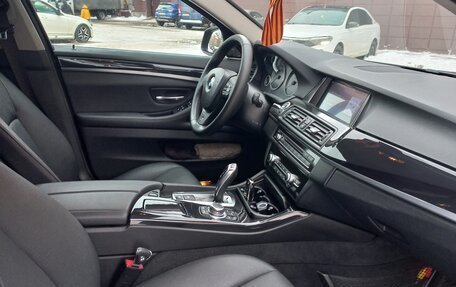 BMW 5 серия, 2011 год, 3 100 000 рублей, 12 фотография