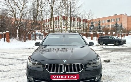 BMW 5 серия, 2011 год, 3 100 000 рублей, 6 фотография