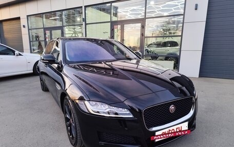 Jaguar XF II, 2018 год, 2 500 000 рублей, 2 фотография
