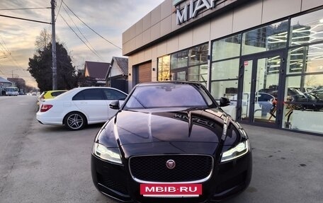 Jaguar XF II, 2018 год, 2 500 000 рублей, 20 фотография
