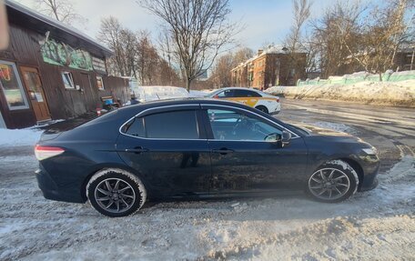 Toyota Camry, 2018 год, 2 700 000 рублей, 3 фотография
