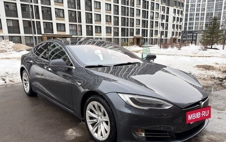 Tesla Model S I, 2018 год, 3 200 000 рублей, 13 фотография