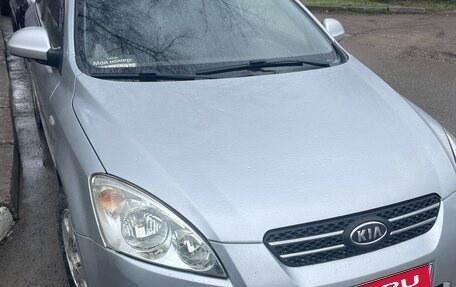 KIA cee'd I рестайлинг, 2008 год, 649 000 рублей, 2 фотография