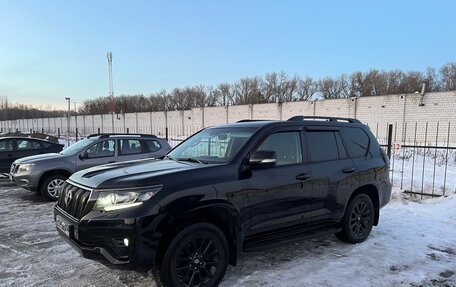 Toyota Land Cruiser Prado 150 рестайлинг 2, 2020 год, 6 250 000 рублей, 2 фотография