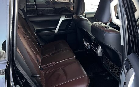 Toyota Land Cruiser Prado 150 рестайлинг 2, 2020 год, 6 250 000 рублей, 19 фотография