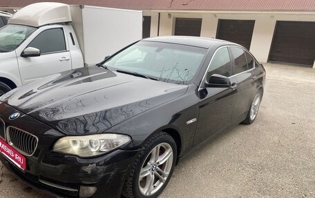 BMW 5 серия, 2010 год, 1 250 000 рублей, 2 фотография