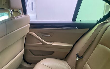 BMW 5 серия, 2010 год, 1 250 000 рублей, 12 фотография