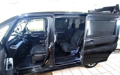 Honda Stepwgn IV, 2018 год, 2 250 000 рублей, 7 фотография