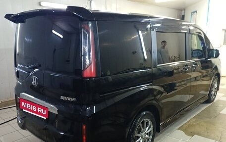 Honda Stepwgn IV, 2018 год, 2 250 000 рублей, 5 фотография