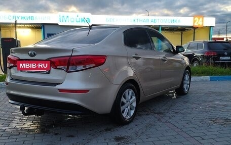 KIA Rio III рестайлинг, 2015 год, 820 000 рублей, 2 фотография