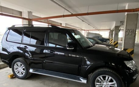 Mitsubishi Pajero IV, 2015 год, 3 750 000 рублей, 7 фотография