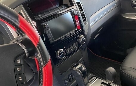 Mitsubishi Pajero IV, 2015 год, 3 750 000 рублей, 9 фотография