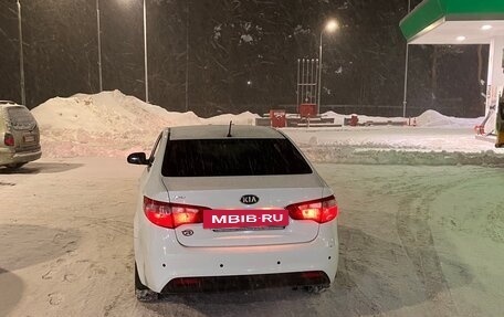 KIA Rio III рестайлинг, 2014 год, 810 000 рублей, 3 фотография