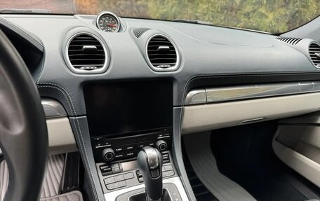 Porsche Cayman, 2019 год, 8 900 000 рублей, 6 фотография